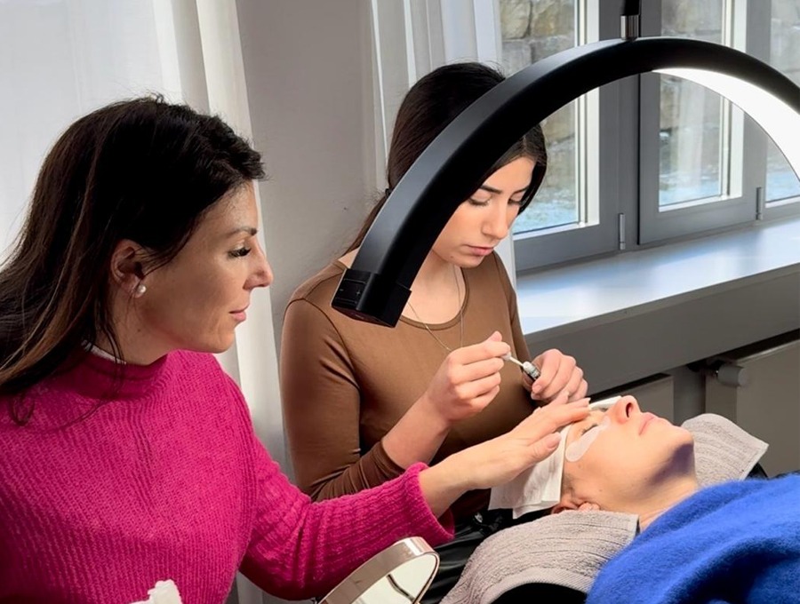 VIP Praxis Training Einzelschulung Lashes & Brow Academy GL BEAUTY LASHES